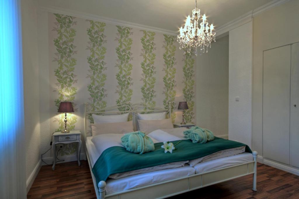 Prüm Hotel Zum Goldenen Stern מראה חיצוני תמונה