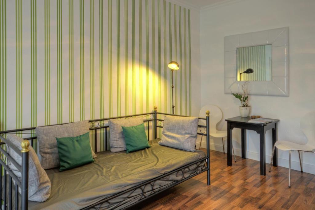 Prüm Hotel Zum Goldenen Stern חדר תמונה