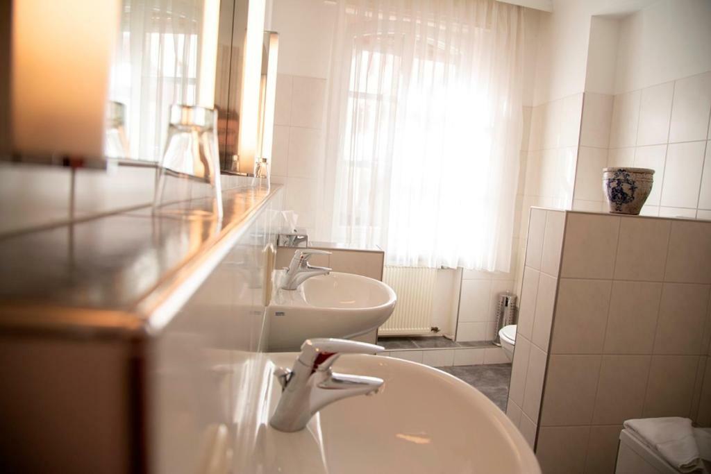 Prüm Hotel Zum Goldenen Stern מראה חיצוני תמונה